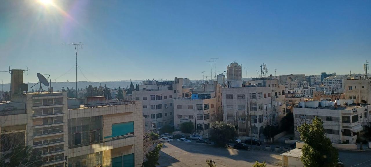 Caravan Hotel Amman Exterior foto