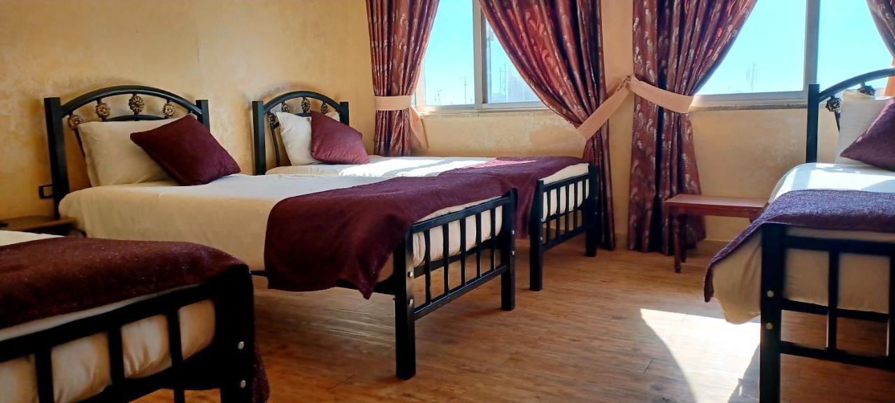 Caravan Hotel Amman Exterior foto