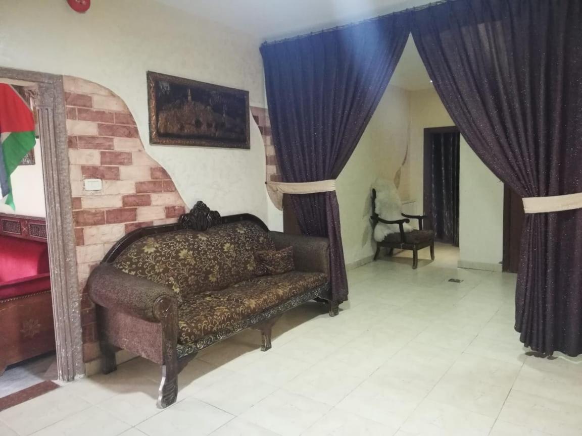 Caravan Hotel Amman Exterior foto
