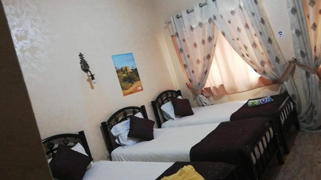 Caravan Hotel Amman Exterior foto